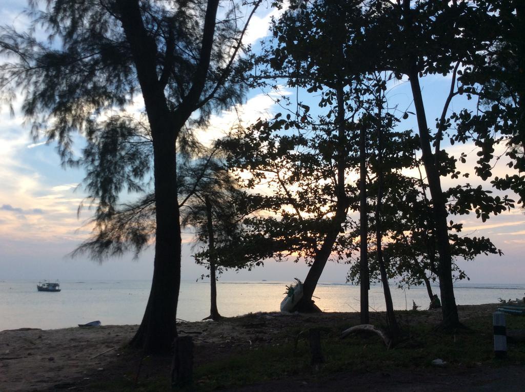 Hubb Hostel Phuket Airport 奈扬海滩 外观 照片