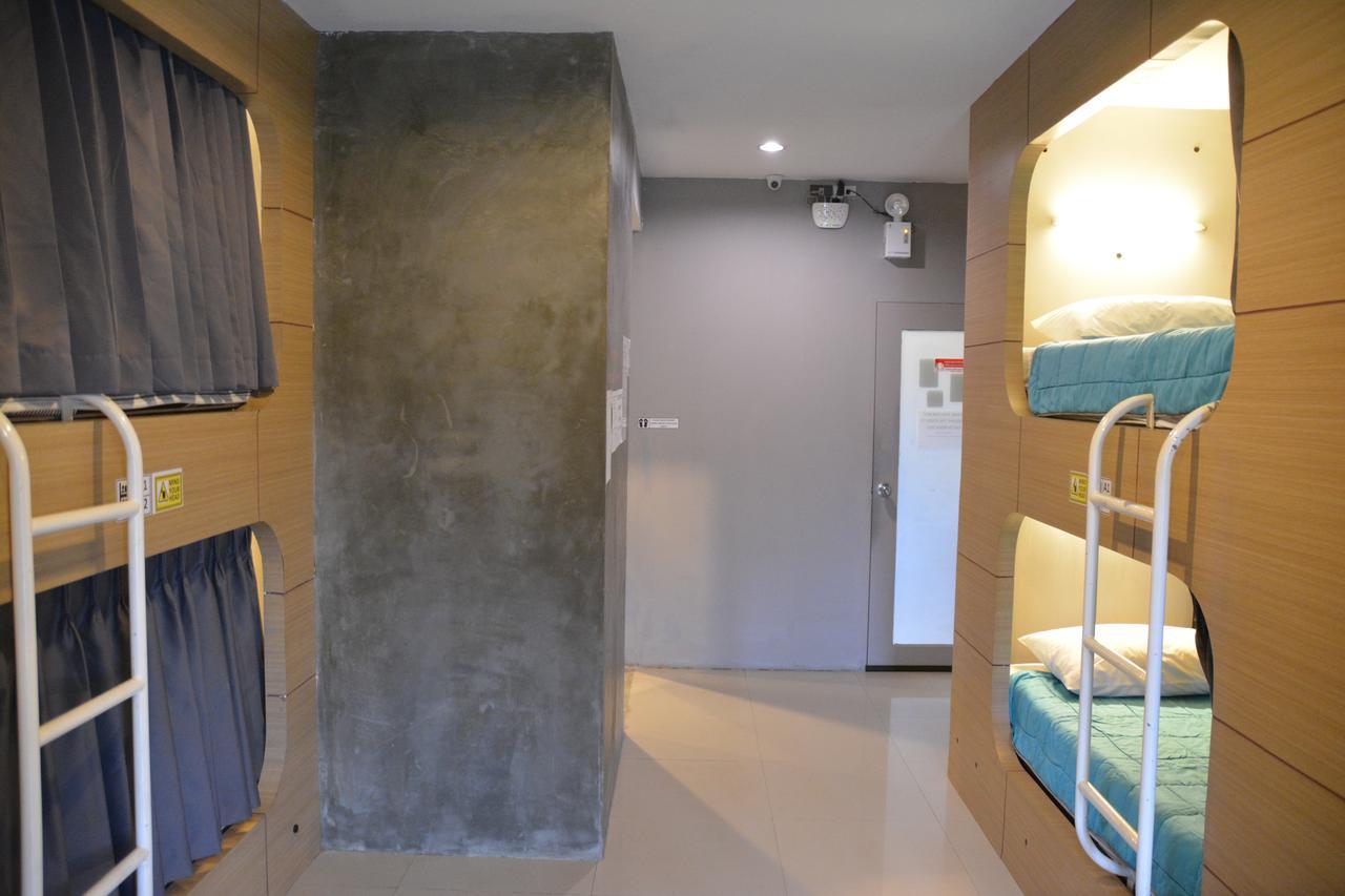 Hubb Hostel Phuket Airport 奈扬海滩 外观 照片