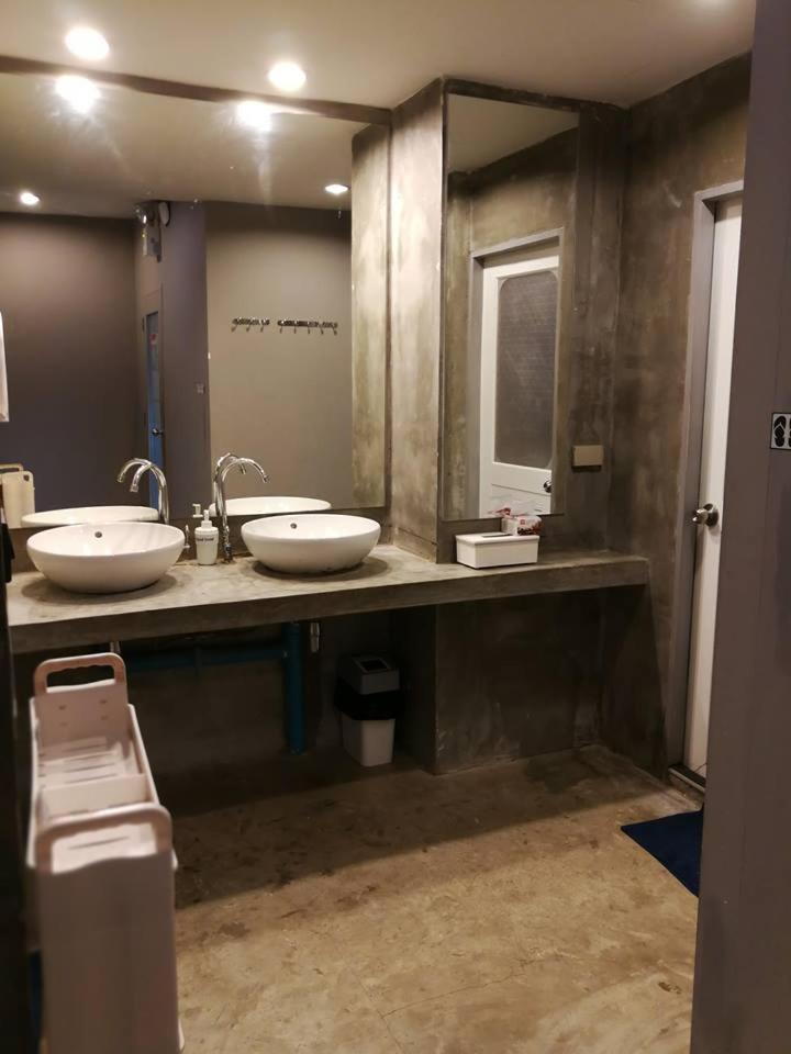 Hubb Hostel Phuket Airport 奈扬海滩 外观 照片